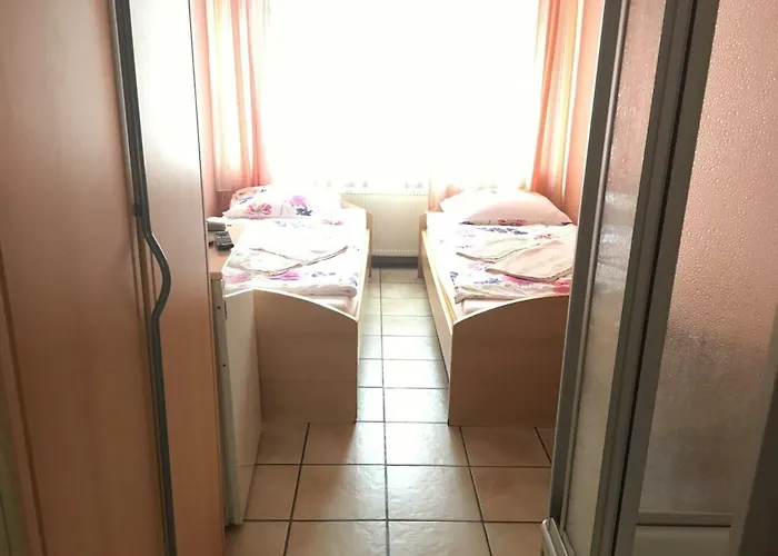 Yans * Oberhausen (North Rhine-Westphalia)